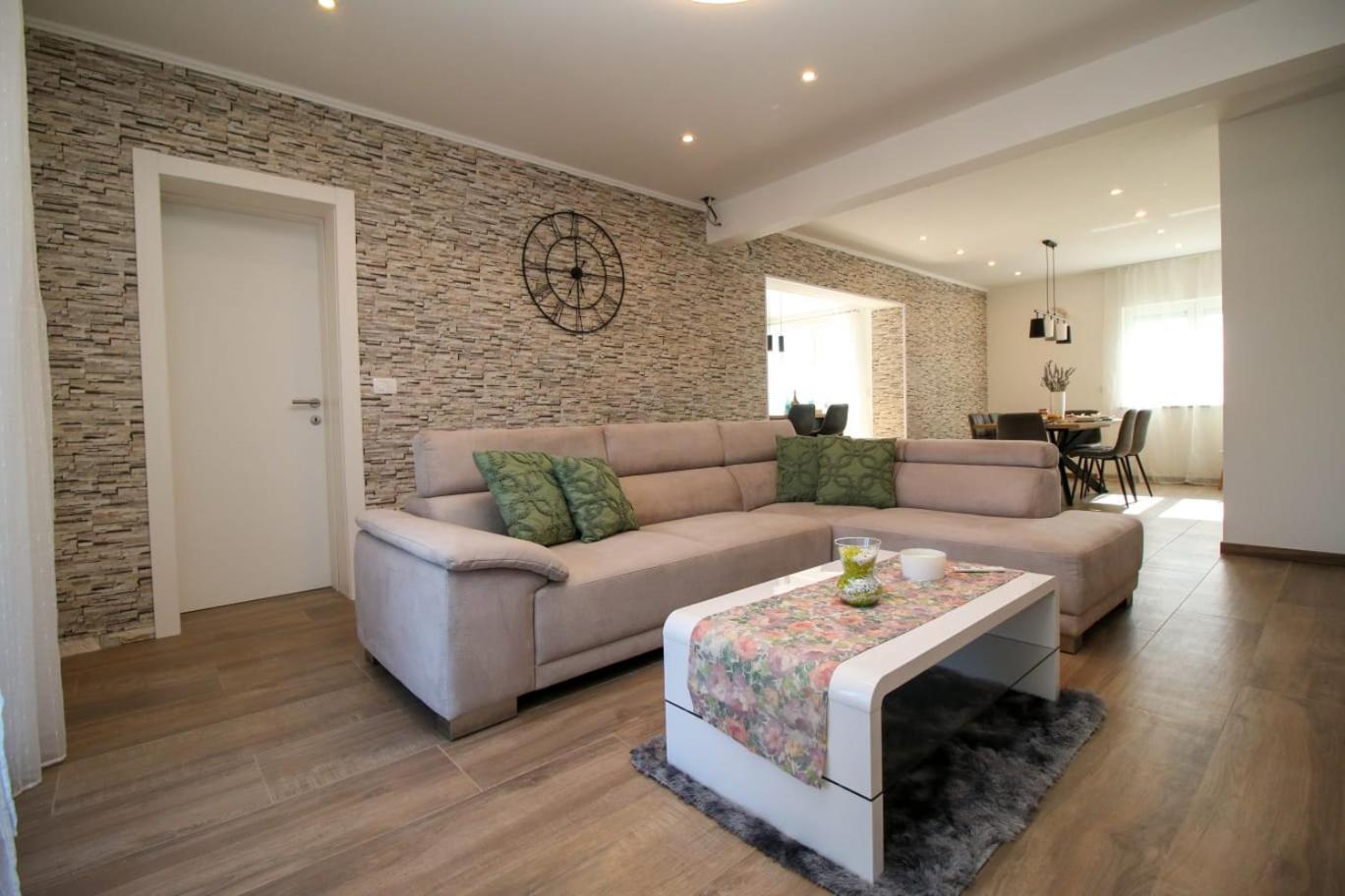 Apartman Nerlovic Poreč Exterior foto